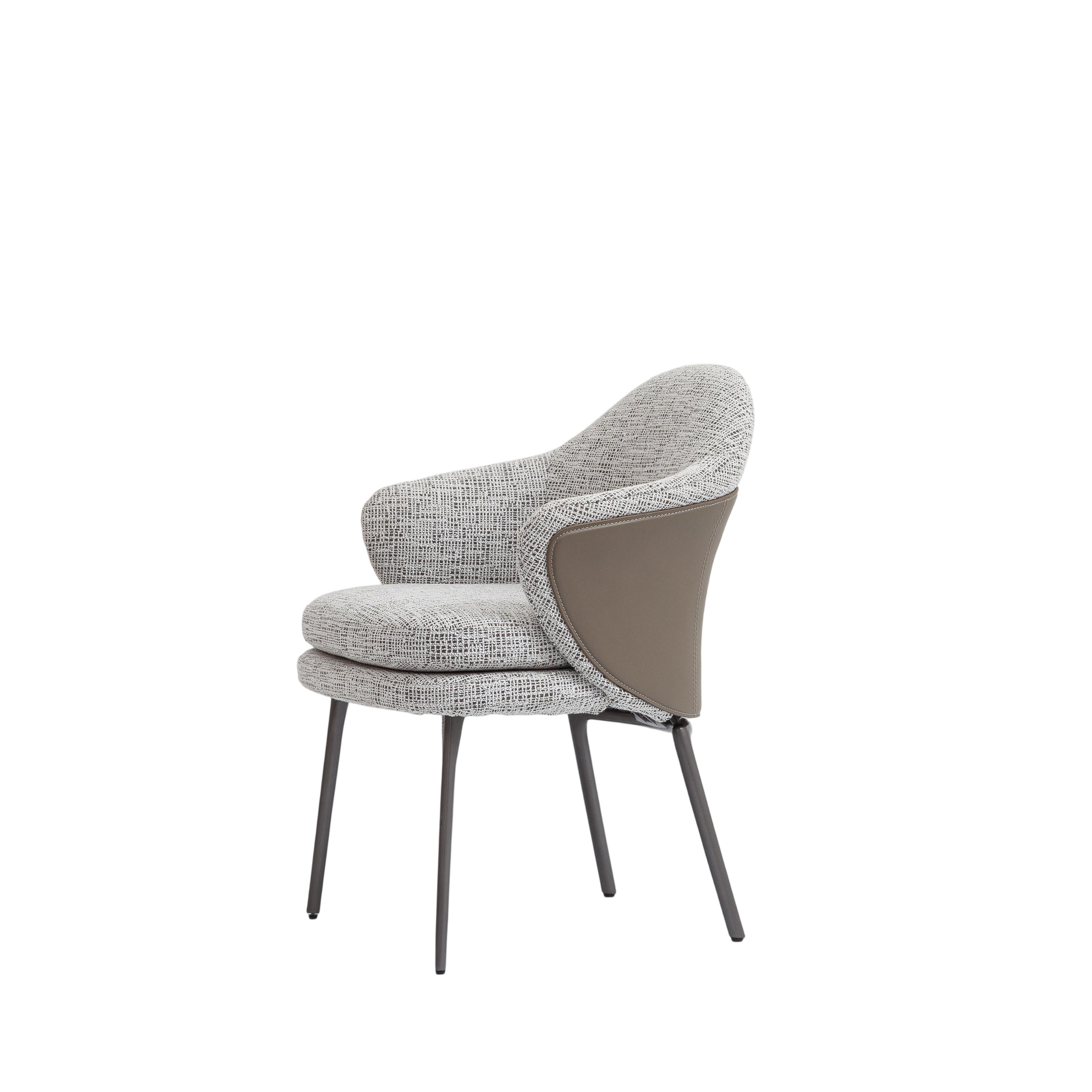 Luxury Redefined: The Exquisite Dining Chair