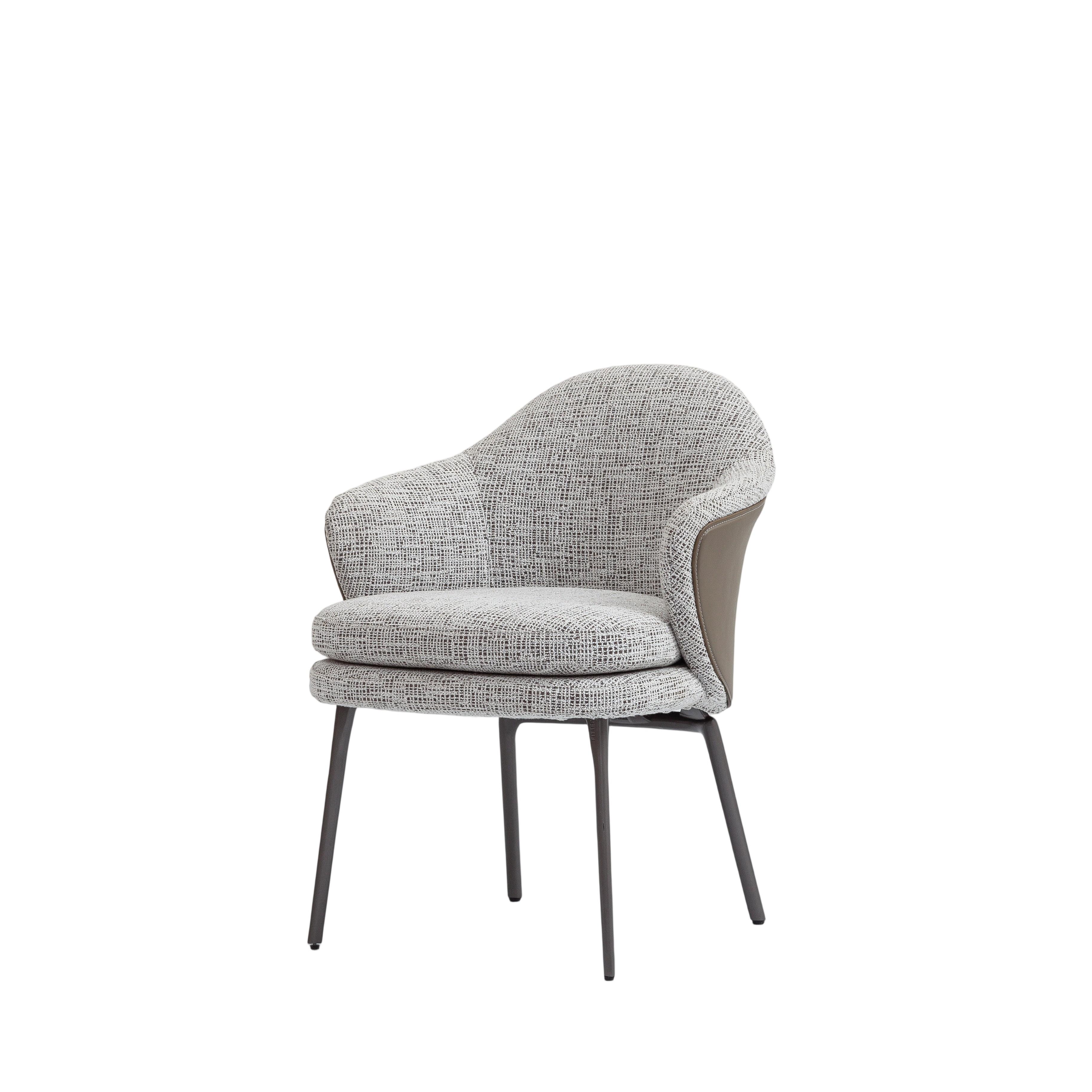 Luxury Redefined: The Exquisite Dining Chair