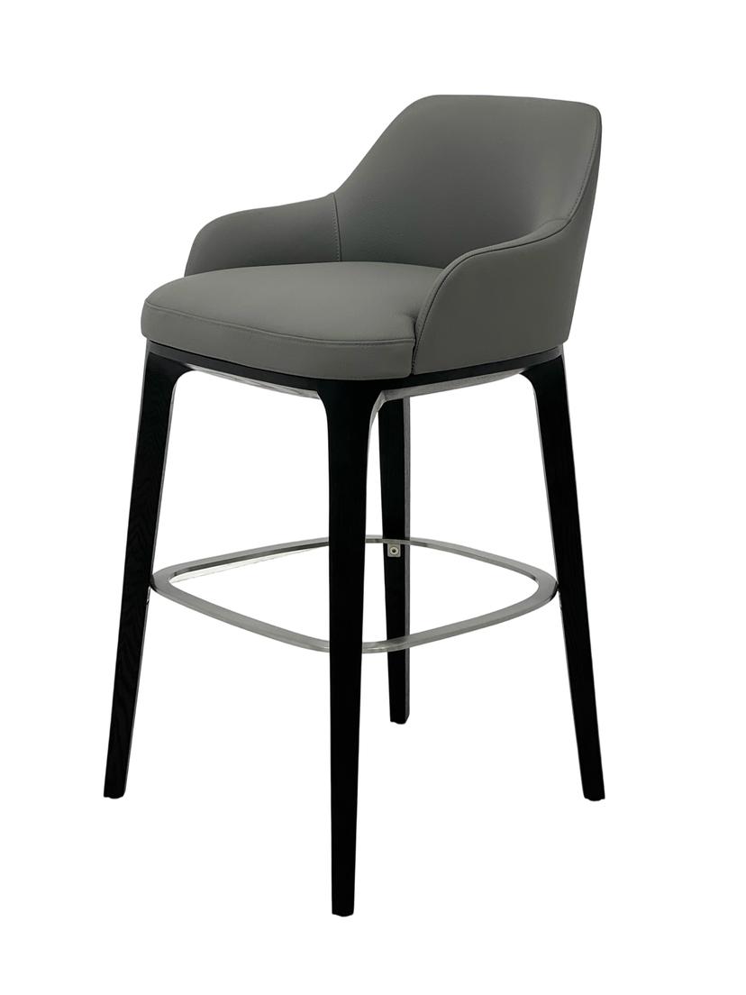 Solid Wood Bar Stool: Italian Style Armchair Redefining Luxury