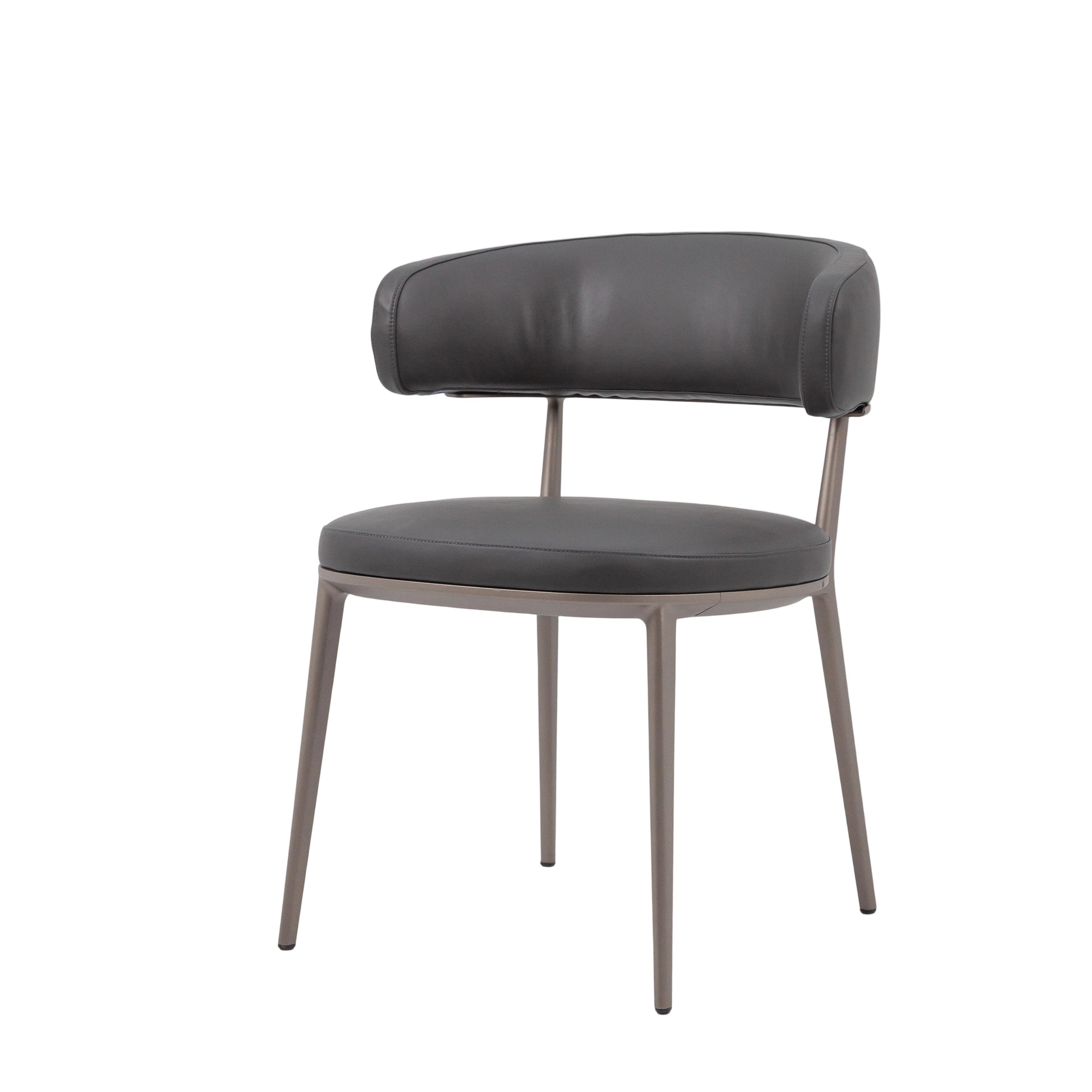 Modern Dining Chairs: Elegance Meets Contemporary Design