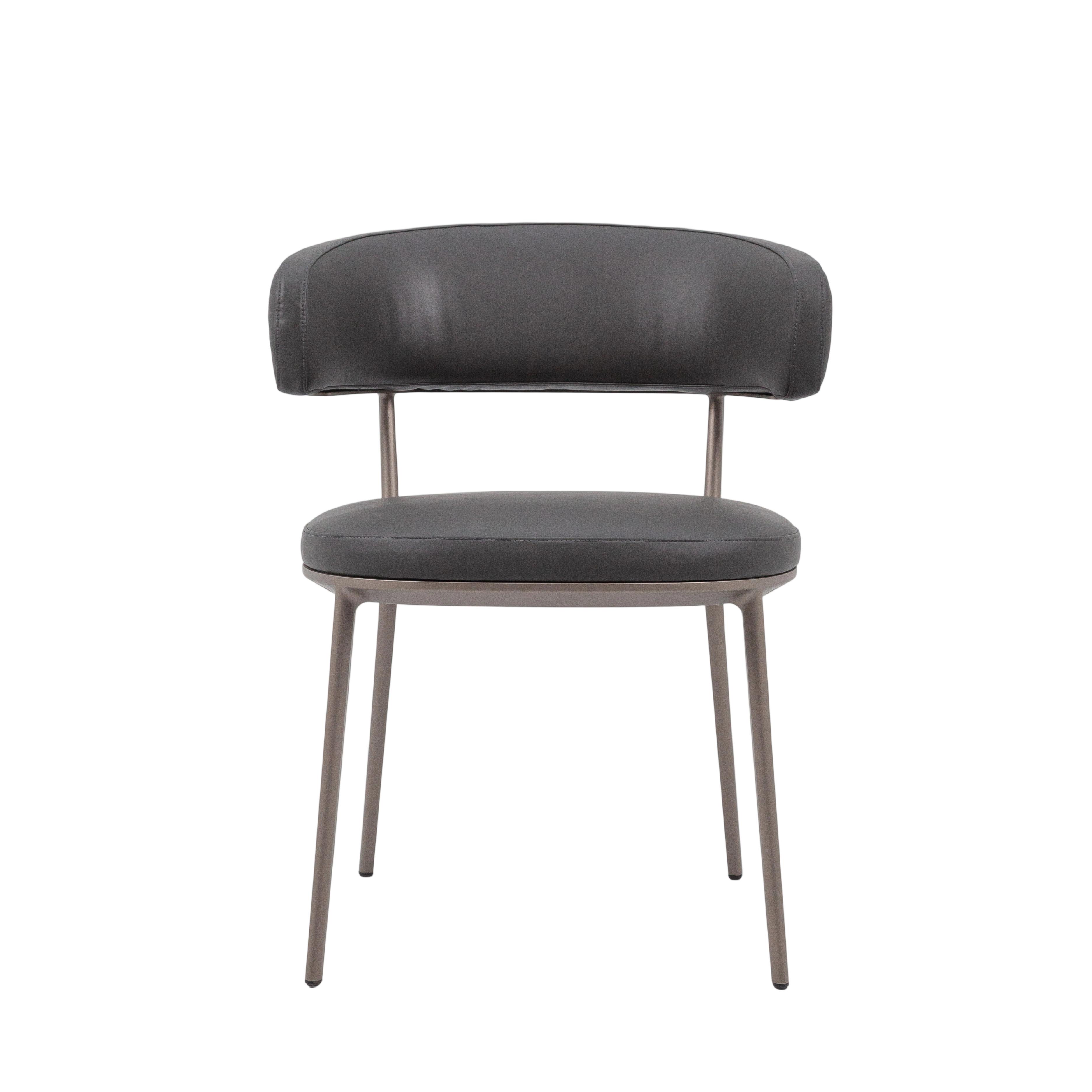 Modern Dining Chairs: Elegance Meets Contemporary Design