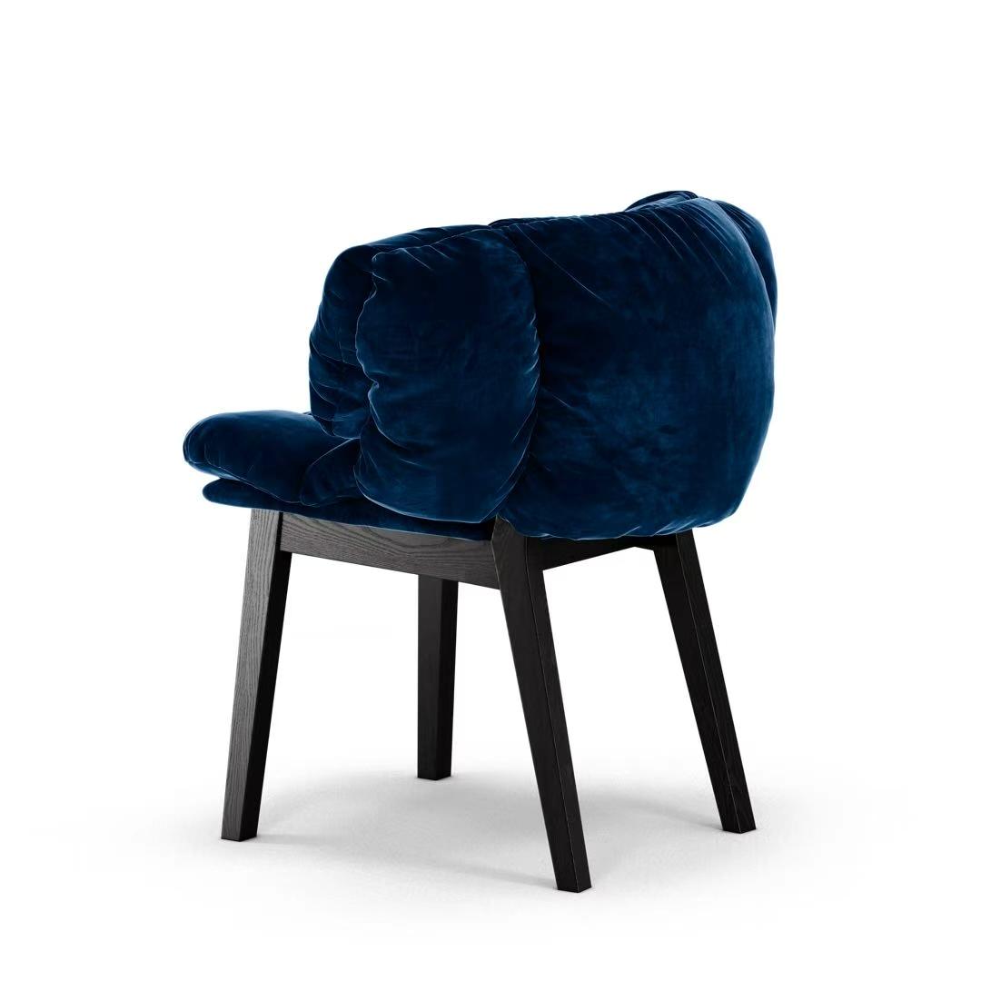 Discover Dining Elegance: The Dining Chair Revolution