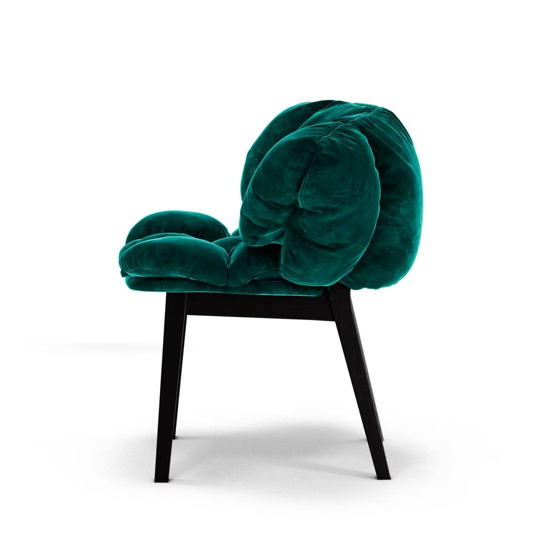 Exquisite Dining Chairs: Comfort Meets Style