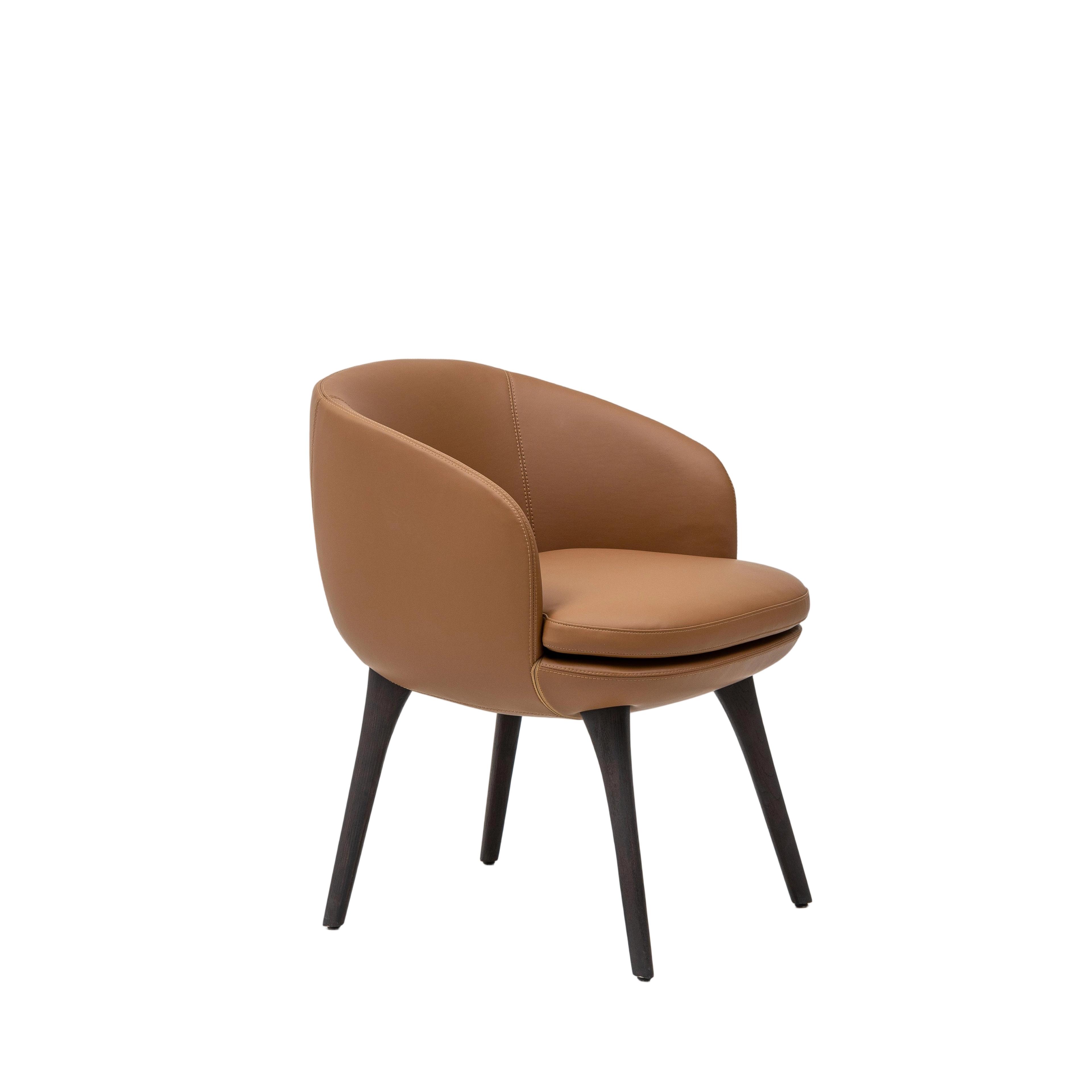Sleek and Elegant Dining Chair: Modern Comfort and Style