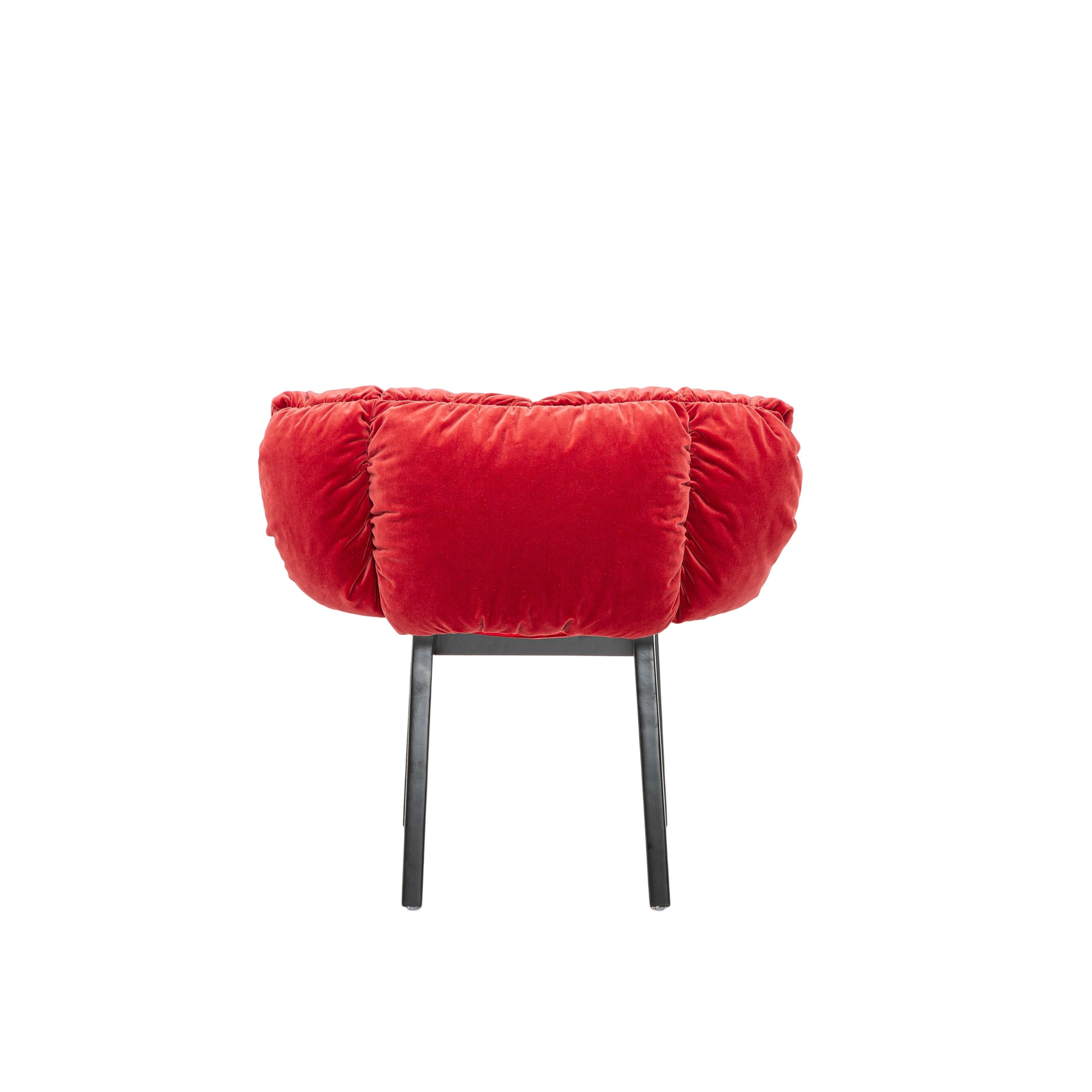 Modern Dining Chair: Elegance Meets Comfort