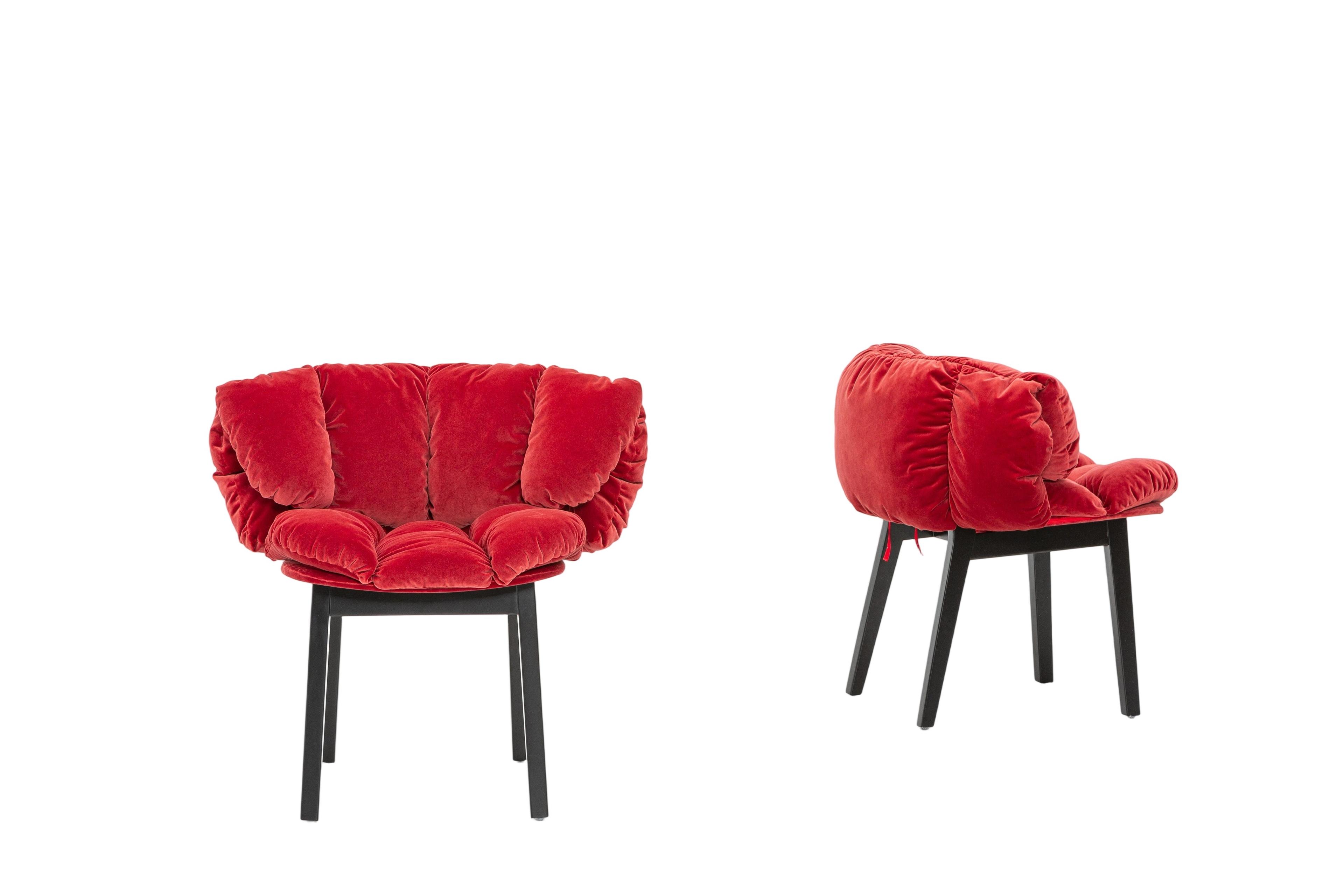 Modern Dining Chair: Elegance Meets Comfort