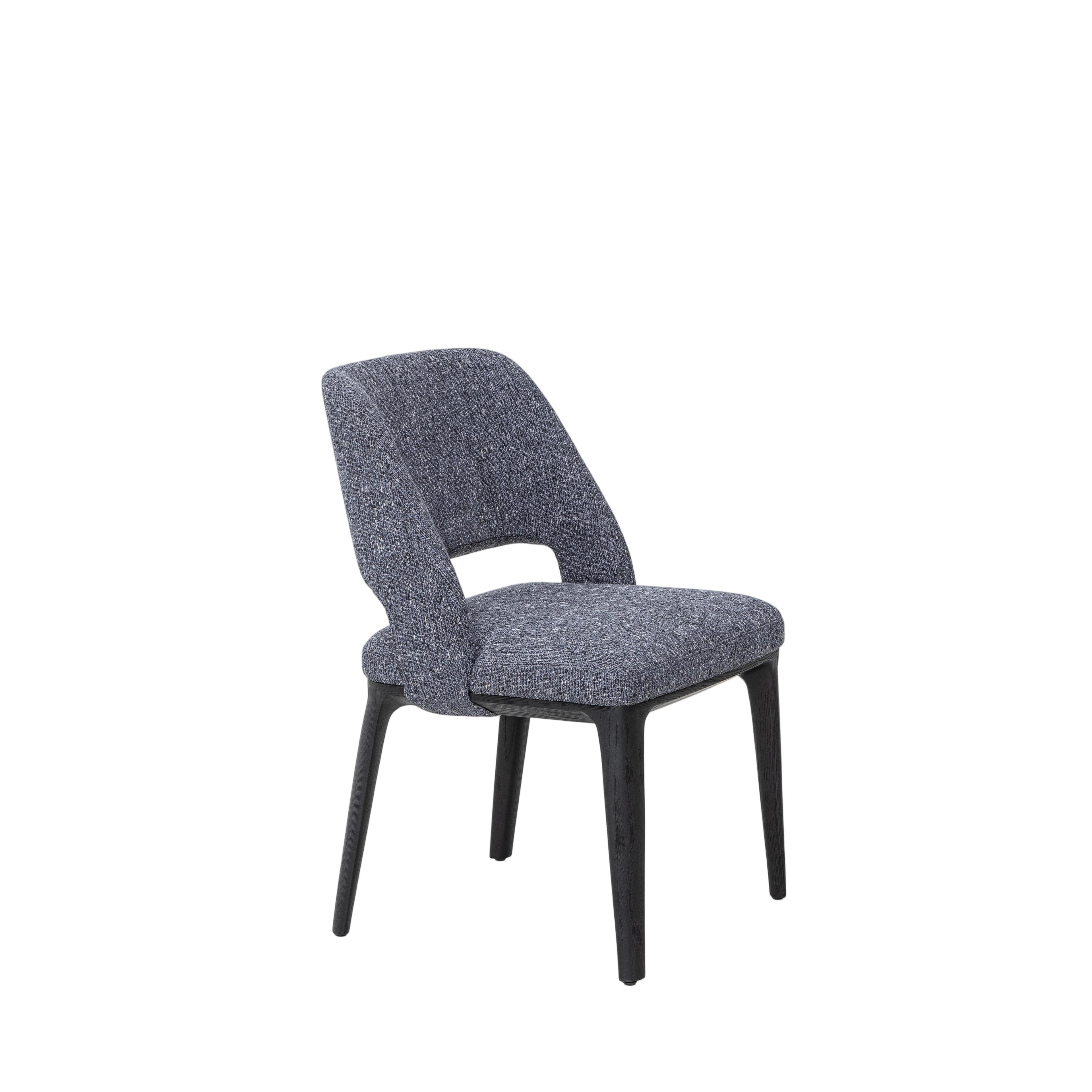 Modern Dining Chair: Comfort Meets Sophistication