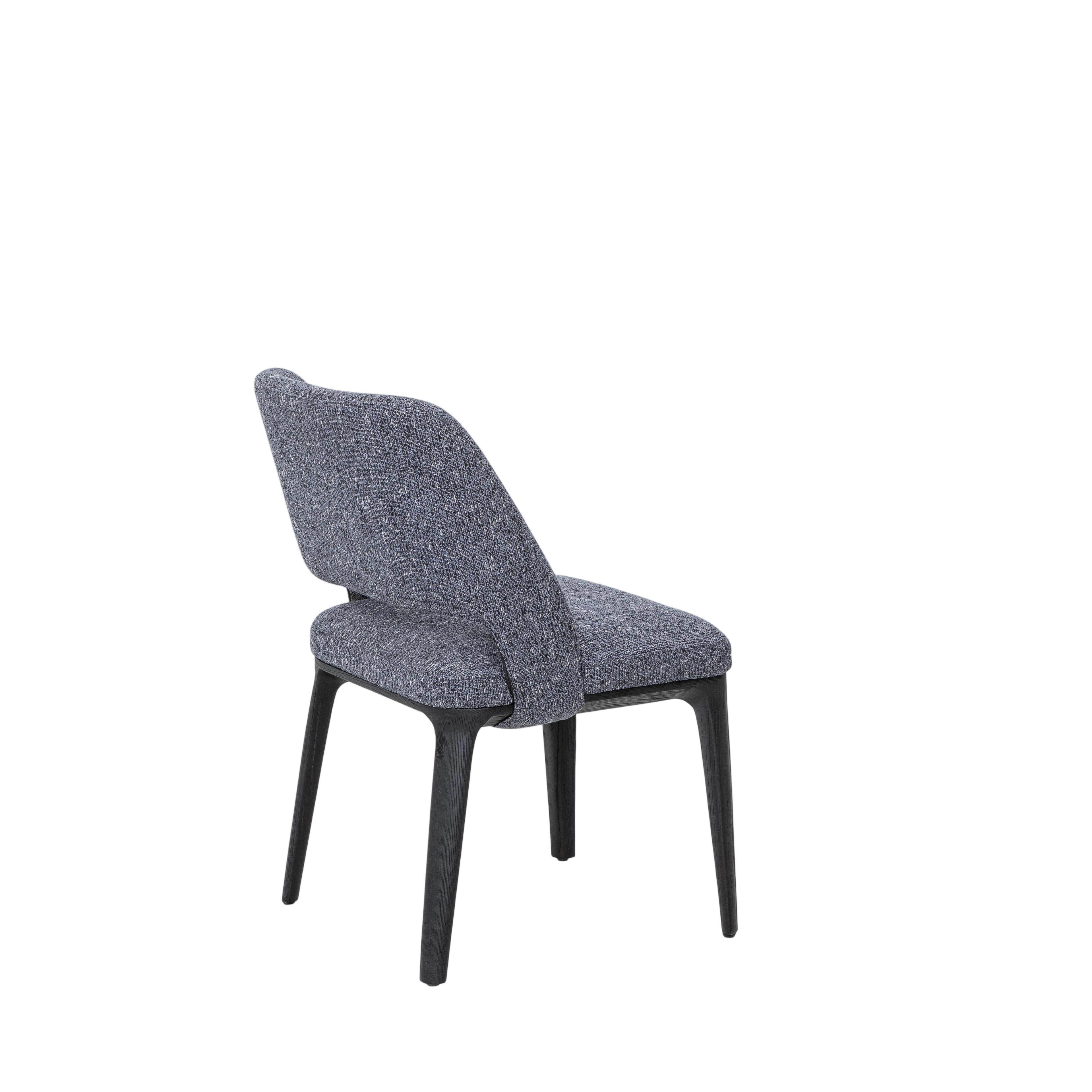 Modern Dining Chair: Comfort Meets Sophistication