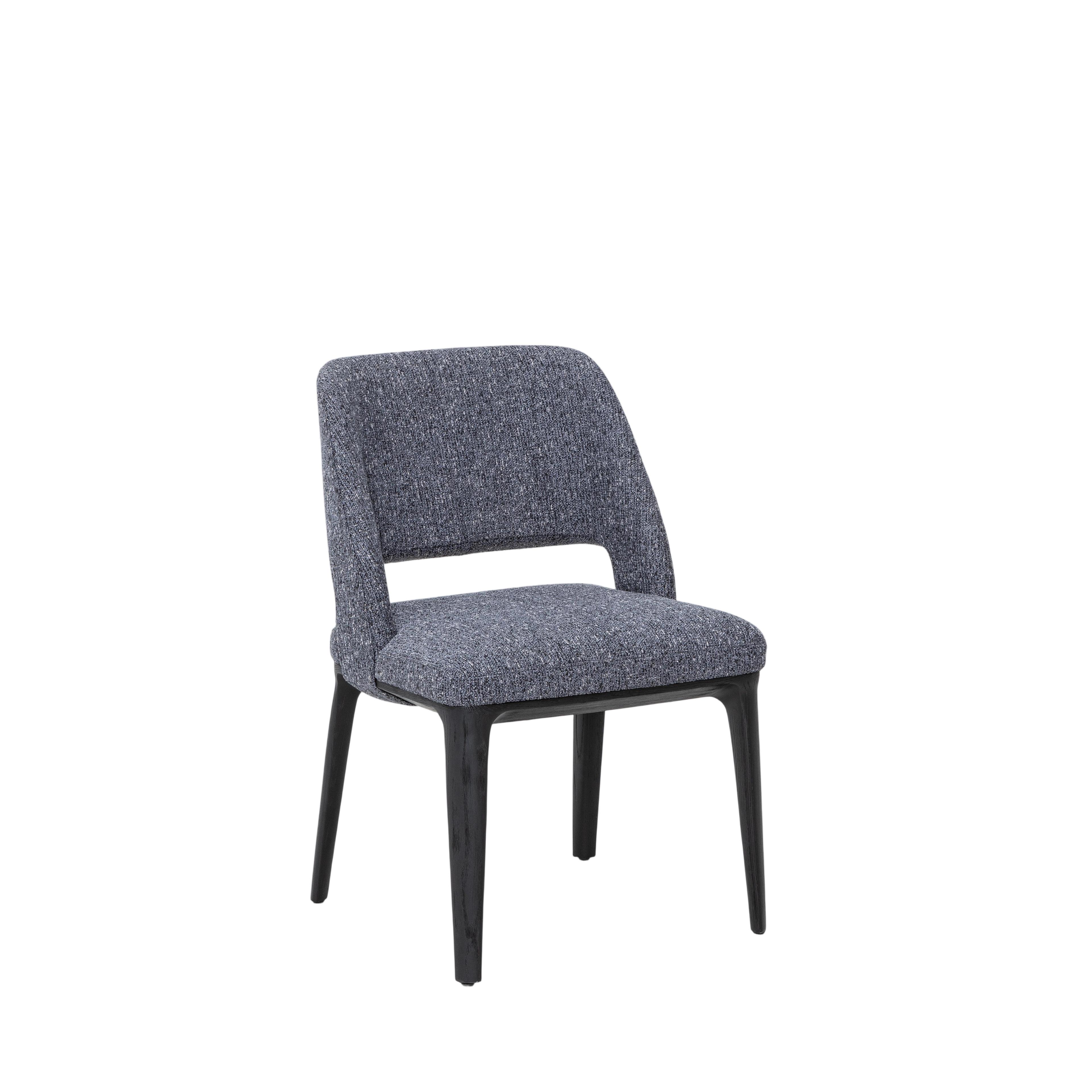 Modern Dining Chair: Comfort Meets Sophistication