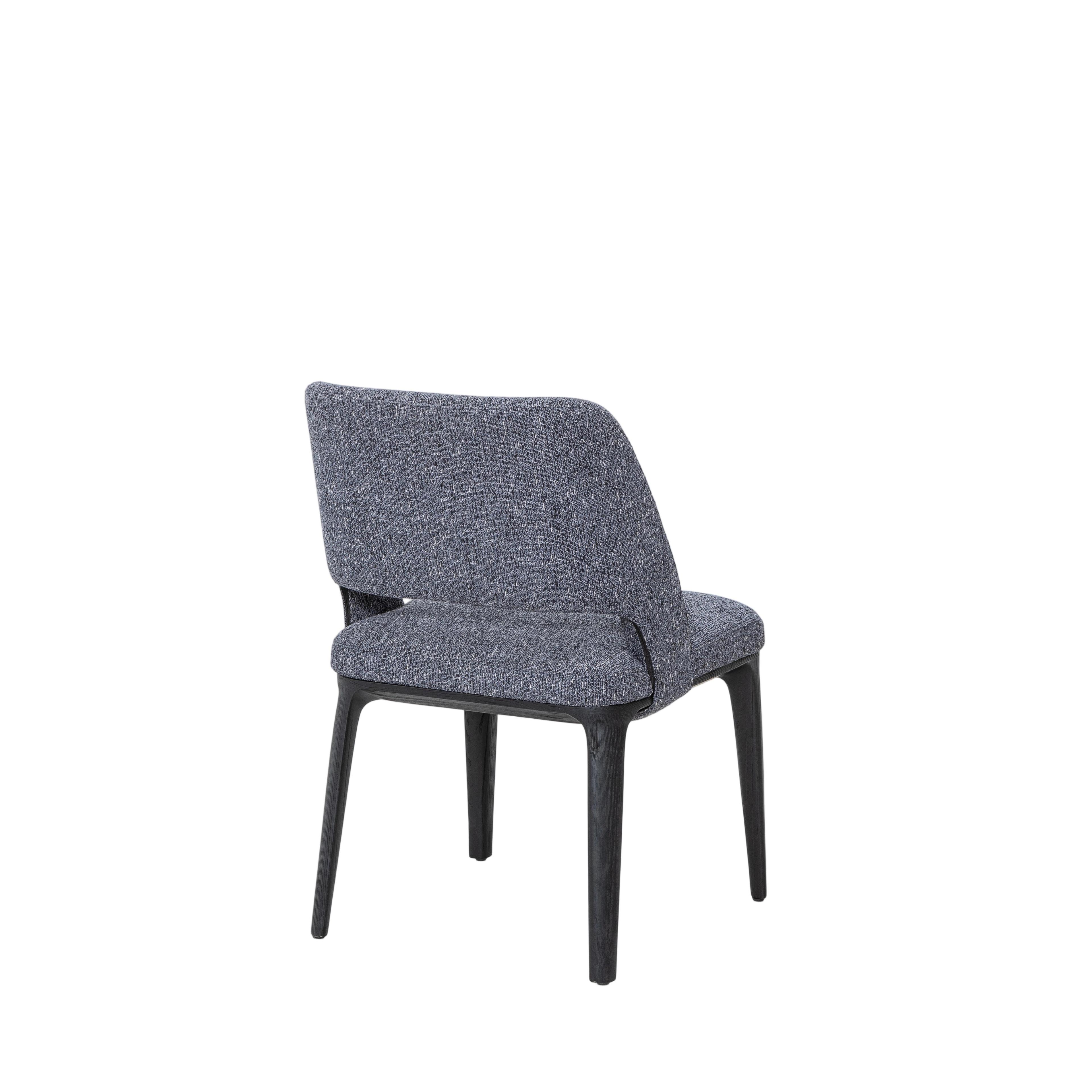 Modern Dining Chair: Comfort Meets Sophistication
