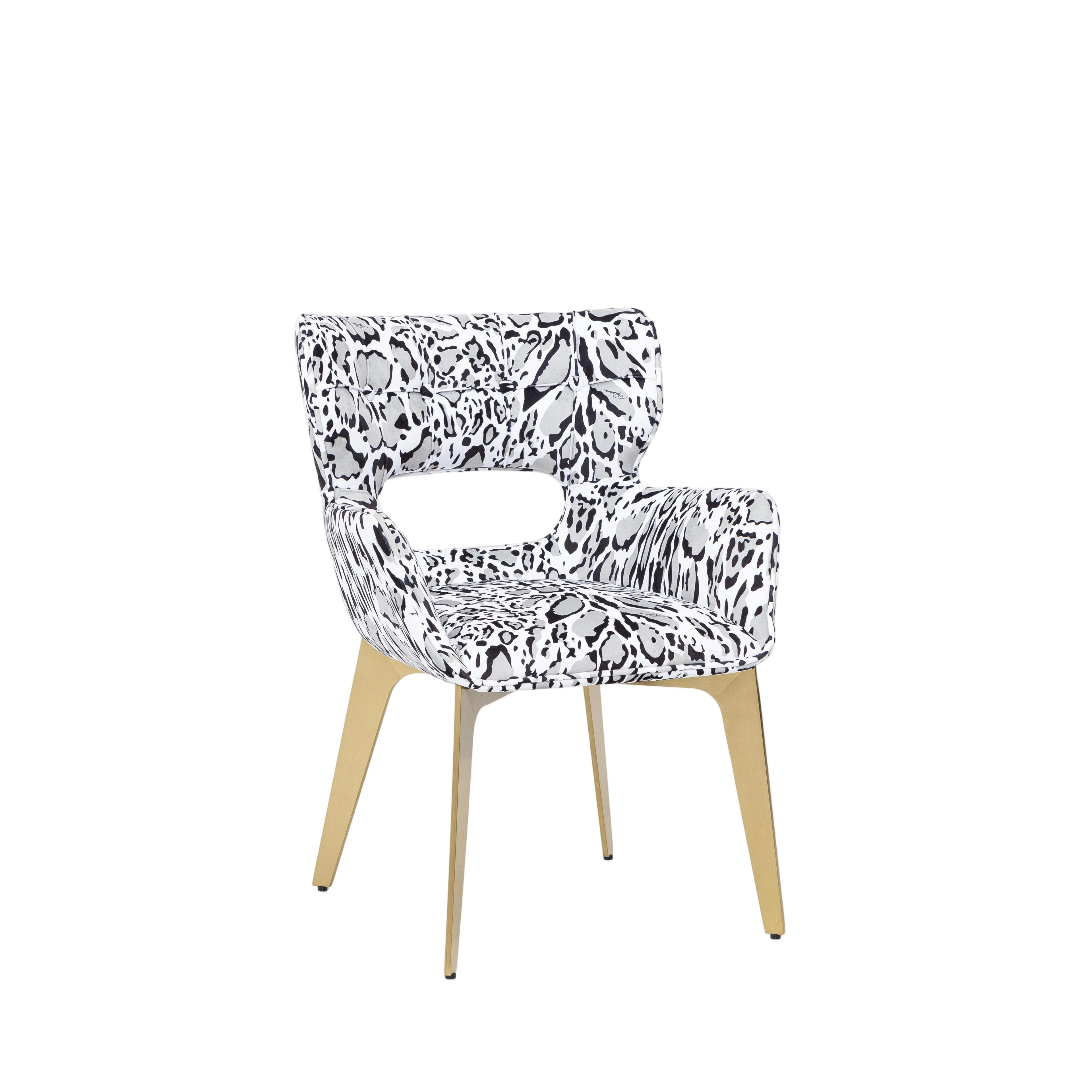 Explore Luxurious Dining Chairs: From Modern Designs to Timeless Elegance