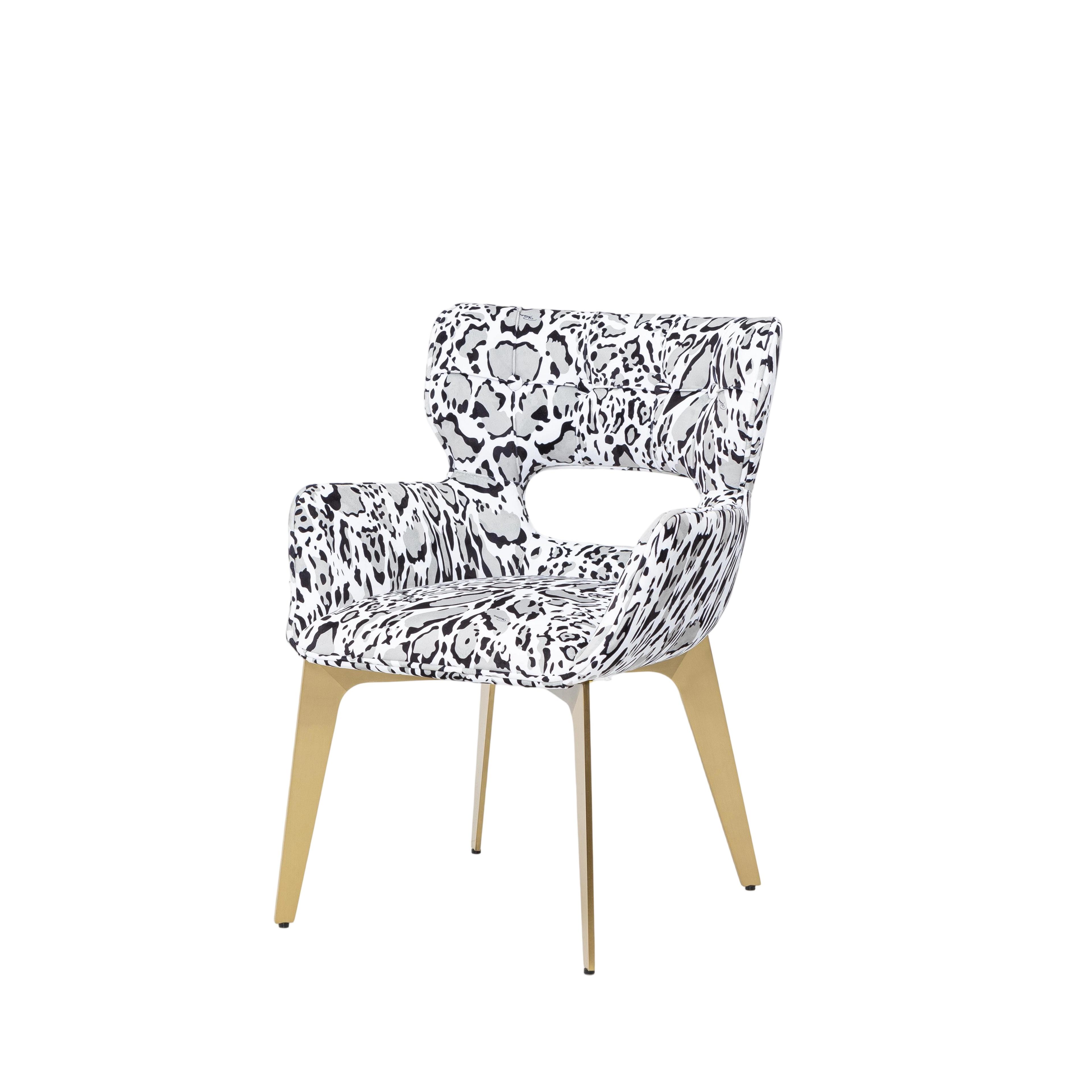 Explore Luxurious Dining Chairs: From Modern Designs to Timeless Elegance