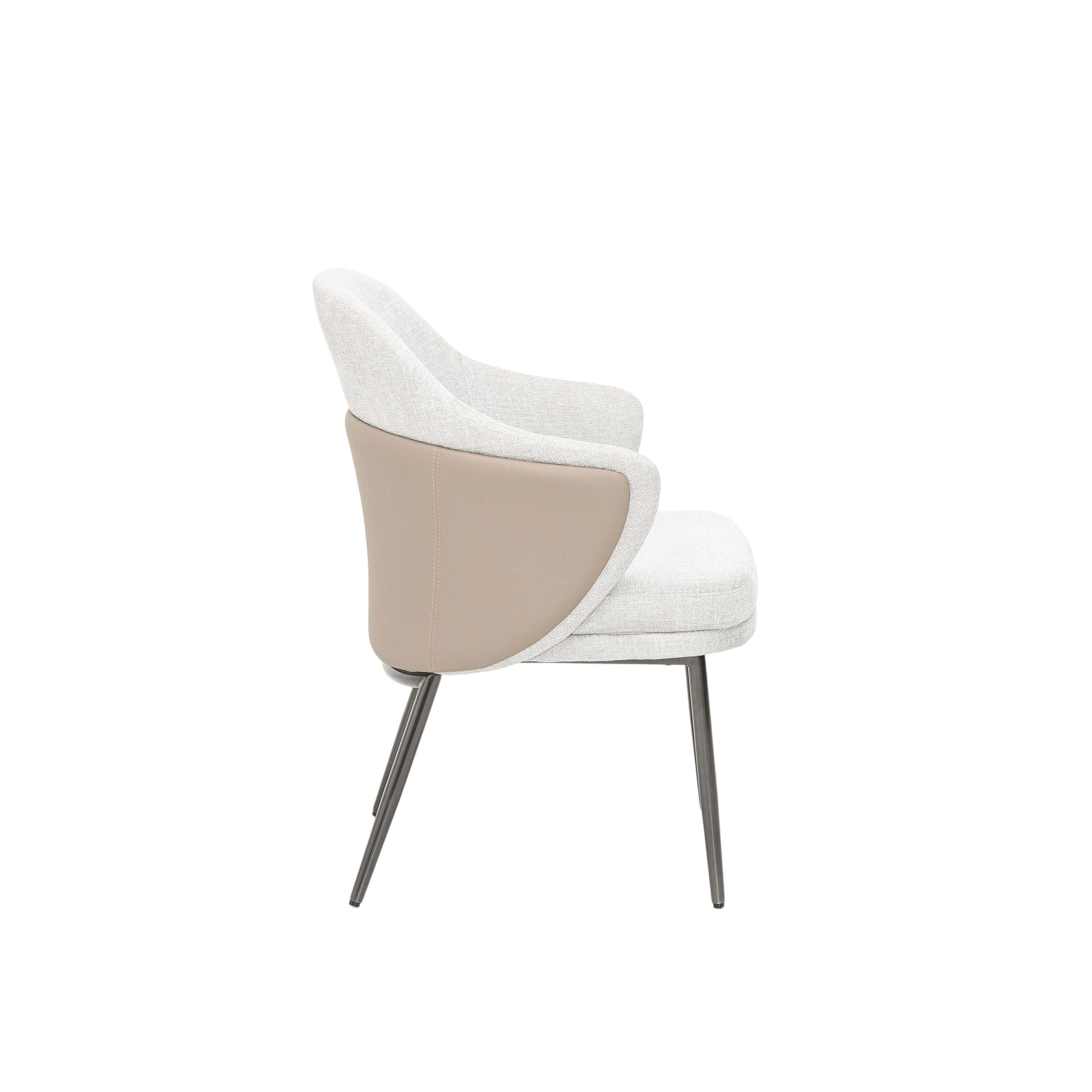 Elegant Dining Chairs: Style and Comfort Combined