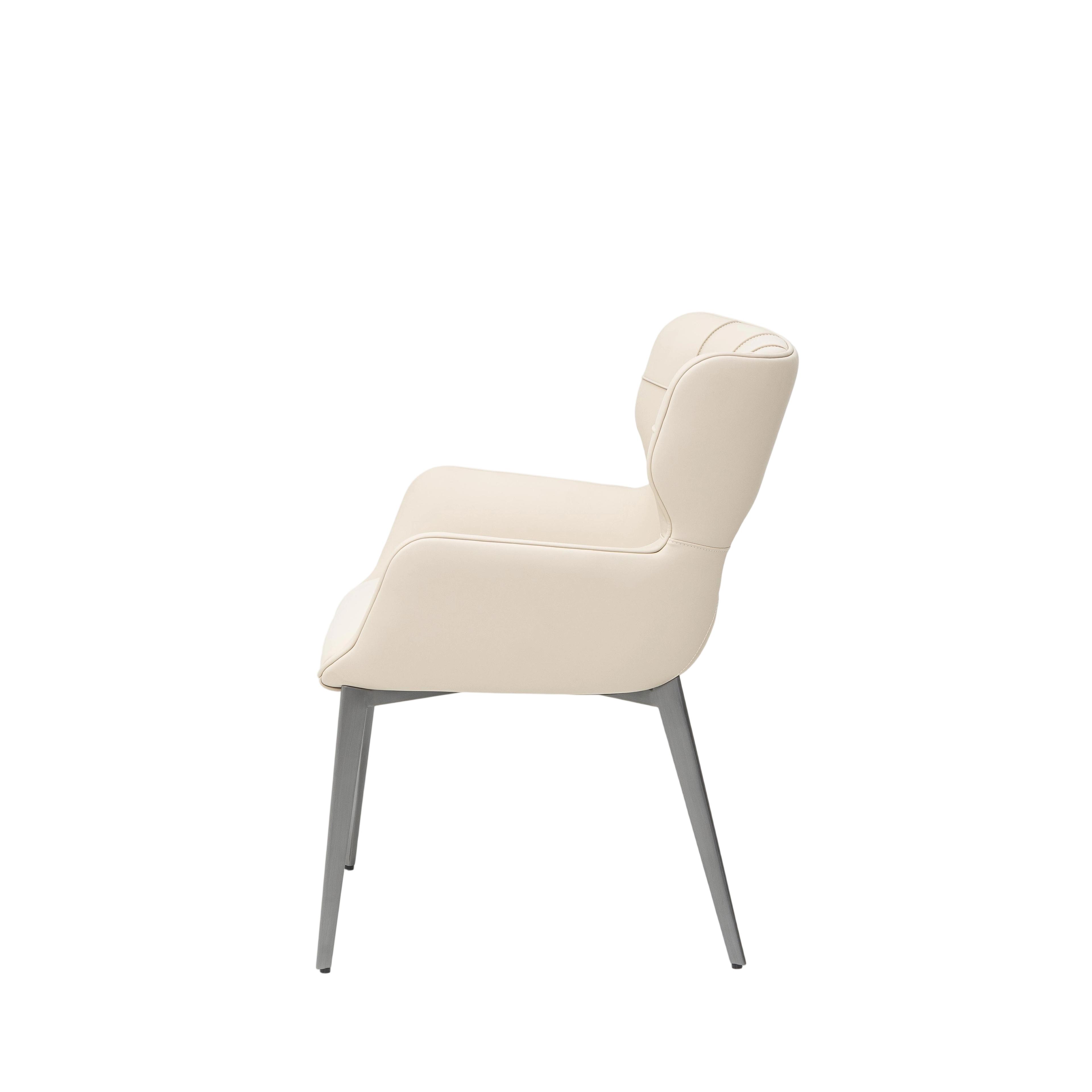 Black Designer Armrests: The Ultimate in High-end Reclining Chairs