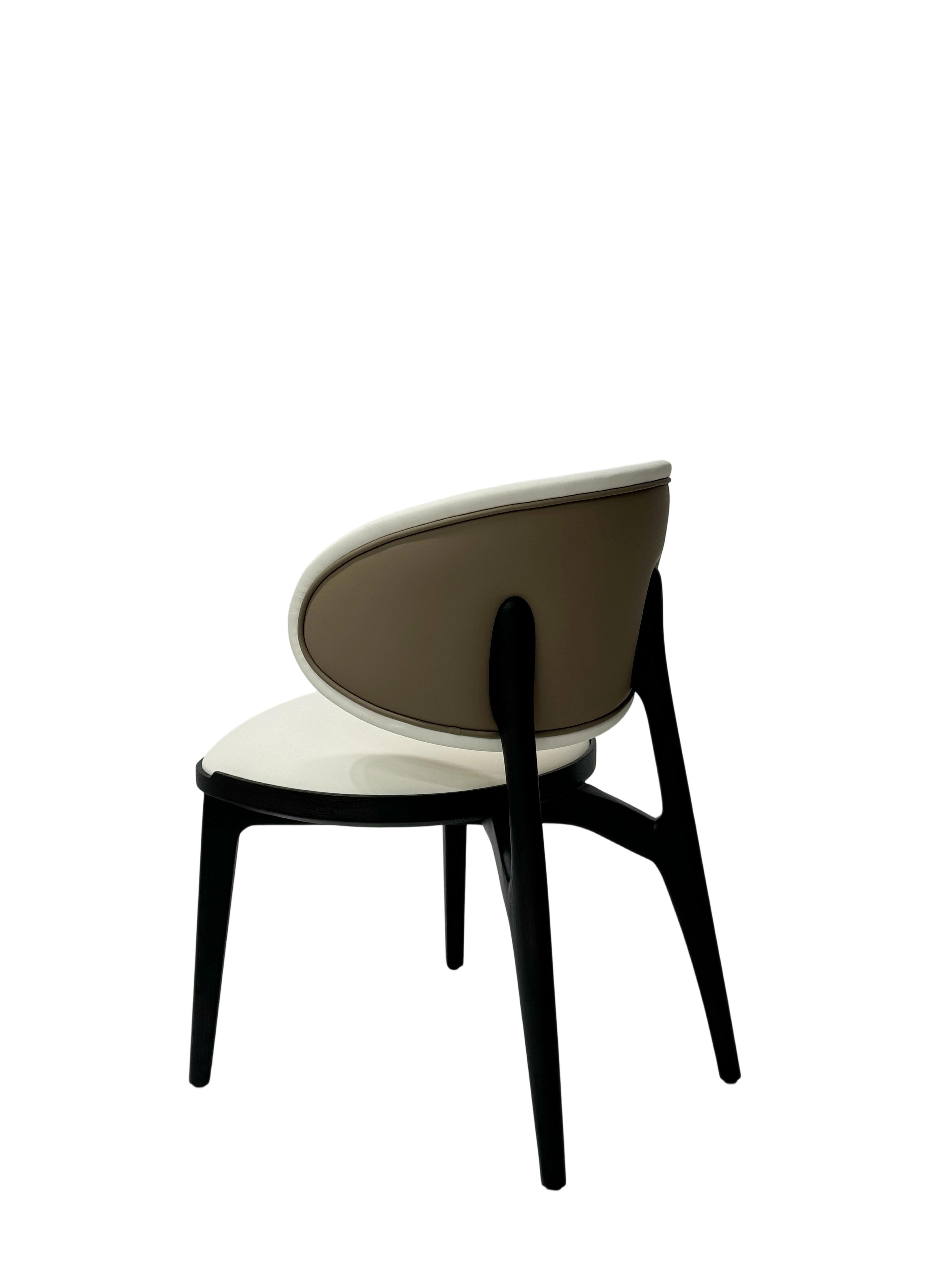 Nordic Solid Wood Chair: Modern Elegance in Dining