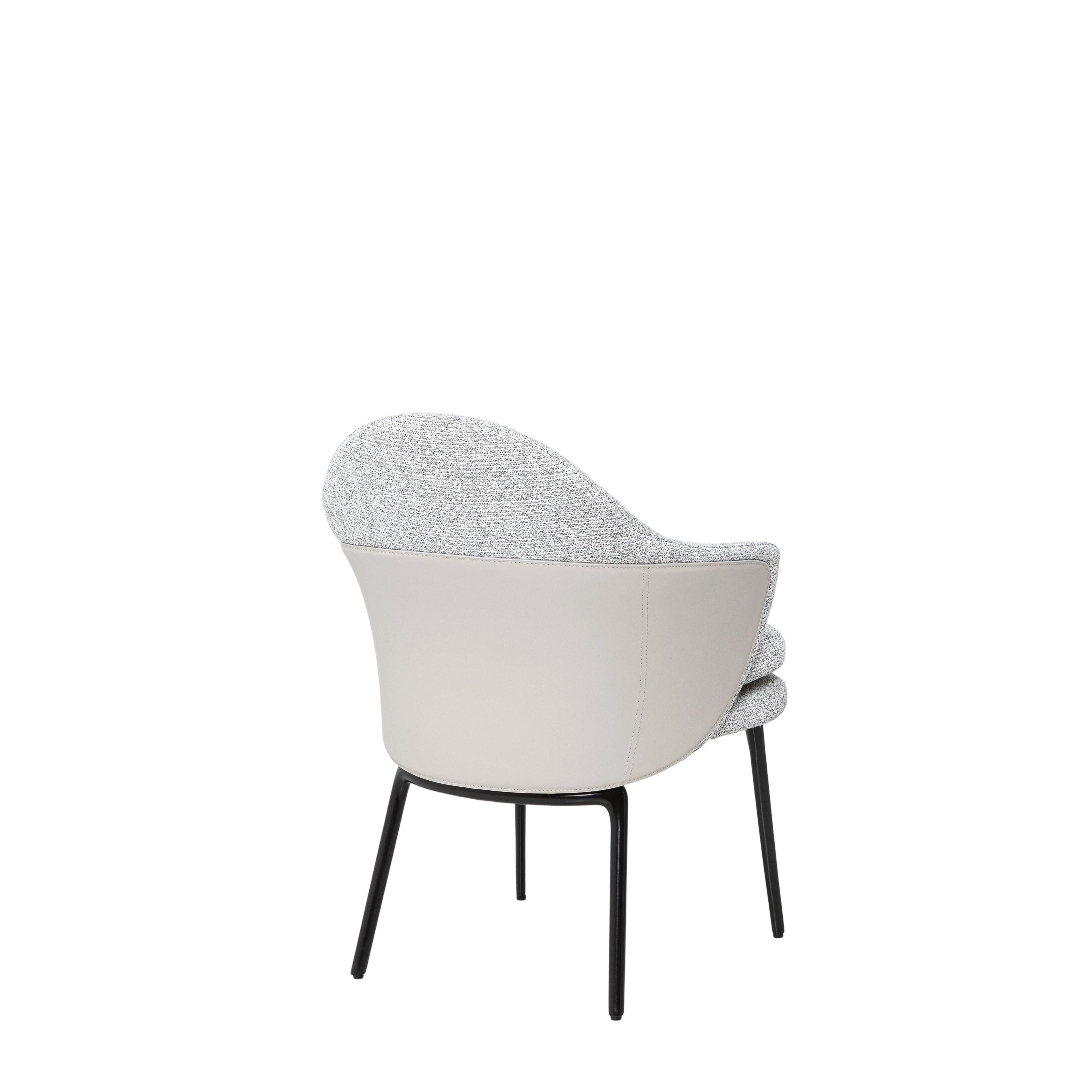 The Light Luxury Dining Chair: Post-Modern Minimalist Elegance